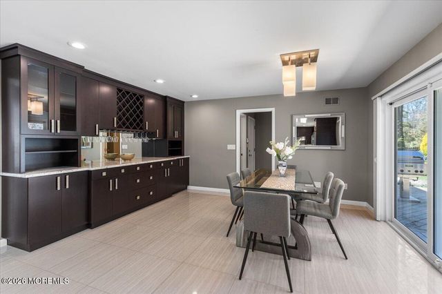 19 Seagull Lane, Lincroft, NJ 07738