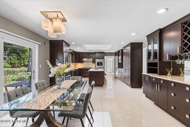19 Seagull Lane, Lincroft, NJ 07738