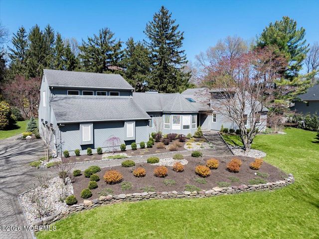 19 Seagull Lane, Lincroft, NJ 07738