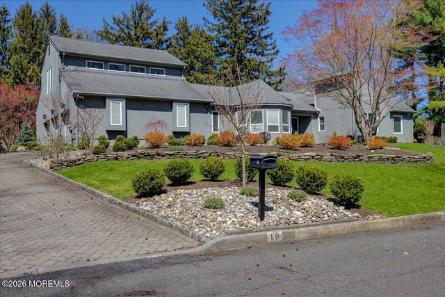 19 Seagull Lane, Lincroft, NJ 07738