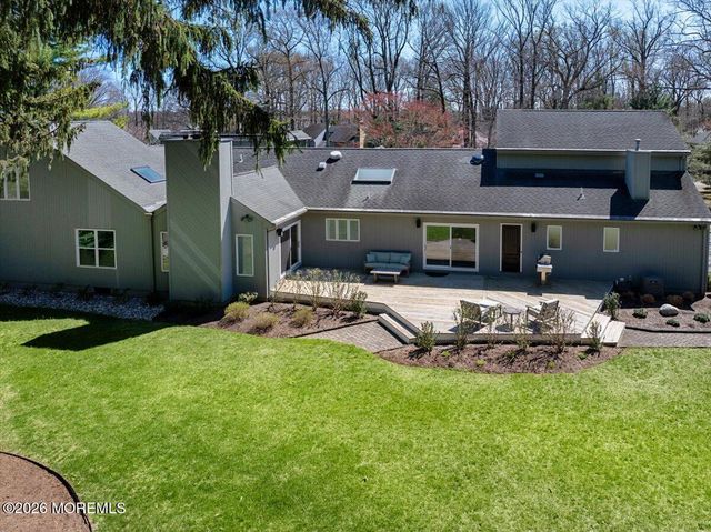 19 Seagull Lane, Lincroft, NJ 07738