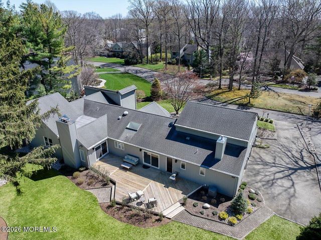 19 Seagull Lane, Lincroft, NJ 07738