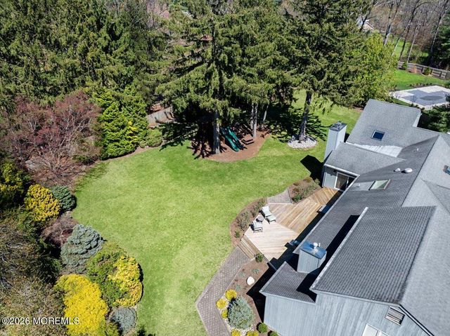 19 Seagull Lane, Lincroft, NJ 07738
