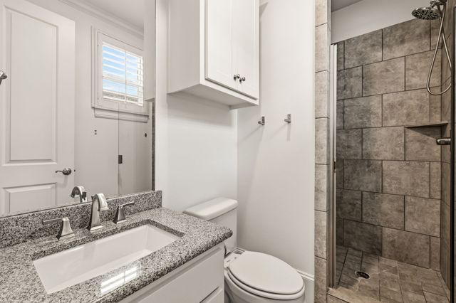 2417 Worthington Street, Dallas, TX 75204