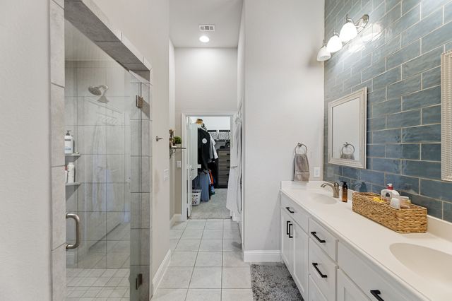 896 Hatton Sumner Place, Arlington, TX 76005