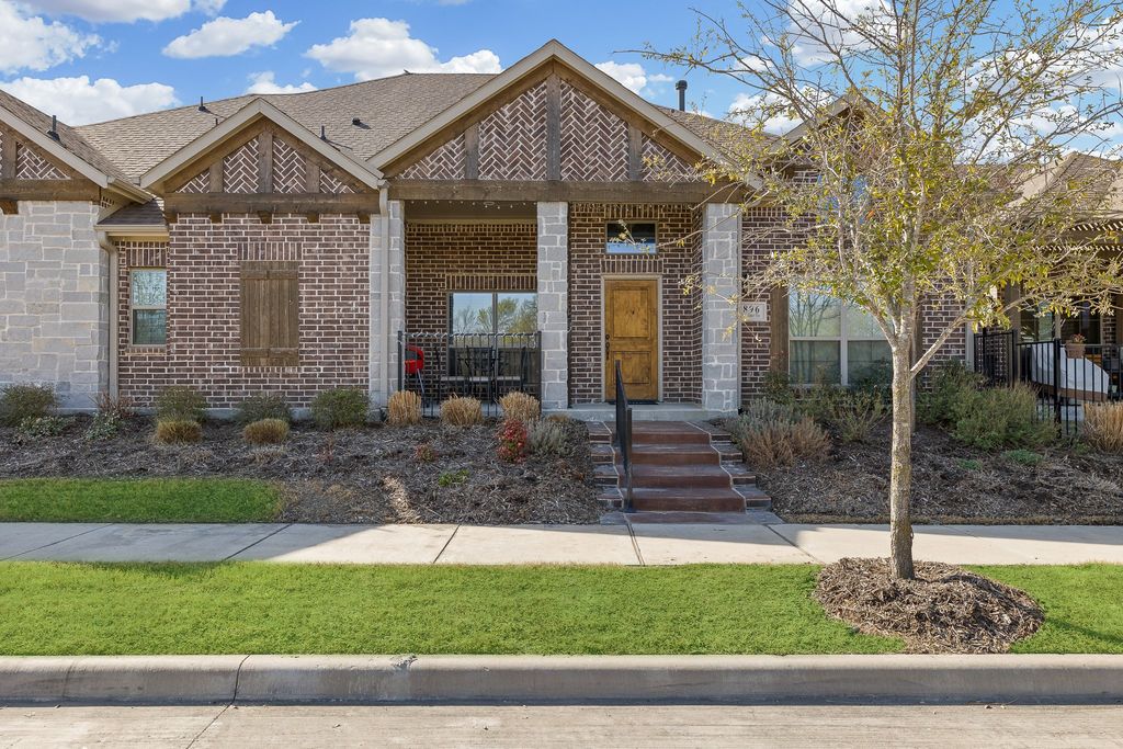 896 Hatton Sumner Place, Arlington, TX 76005