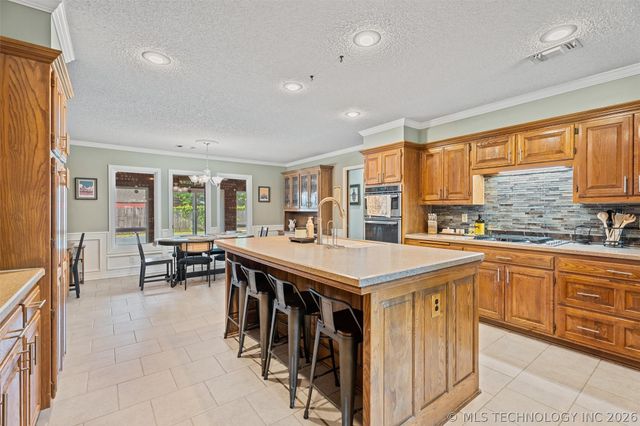 2649 Regency Road, Bartlesville, OK 74006