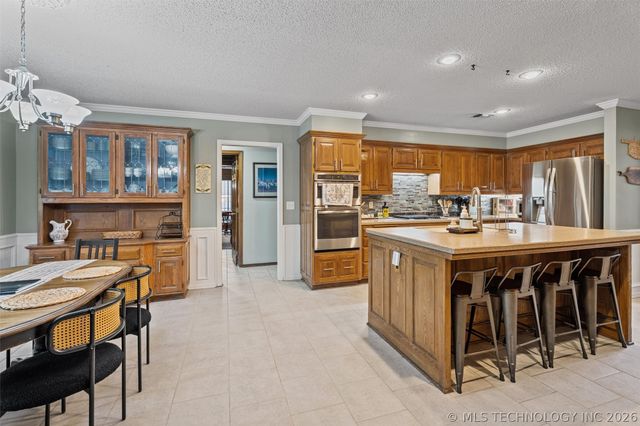 2649 Regency Road, Bartlesville, OK 74006