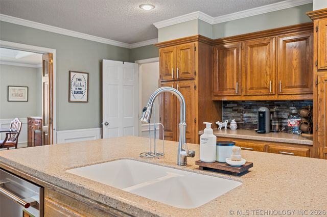 2649 Regency Road, Bartlesville, OK 74006