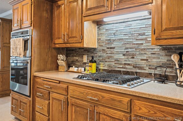 2649 Regency Road, Bartlesville, OK 74006