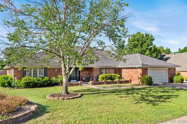 2649 Regency Road, Bartlesville, OK 74006