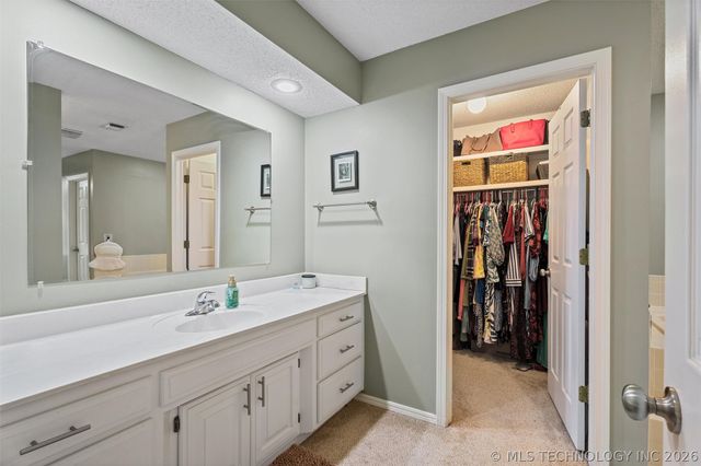 2649 Regency Road, Bartlesville, OK 74006