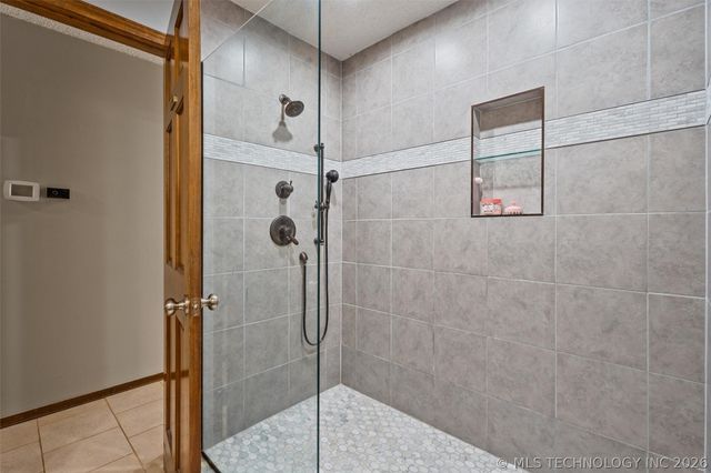 2649 Regency Road, Bartlesville, OK 74006
