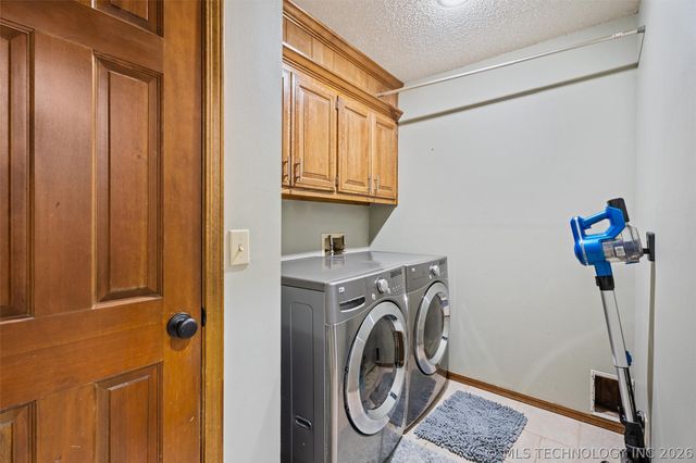 2649 Regency Road, Bartlesville, OK 74006