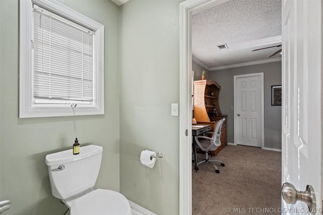 2649 Regency Road, Bartlesville, OK 74006
