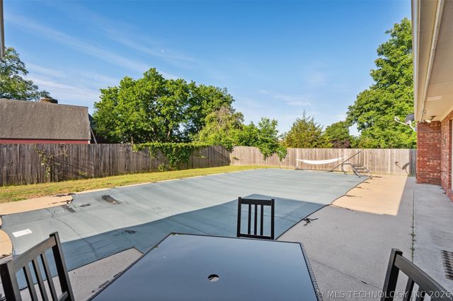 2649 Regency Road, Bartlesville, OK 74006