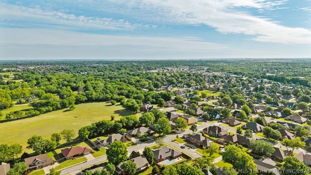 2649 Regency Road, Bartlesville, OK 74006