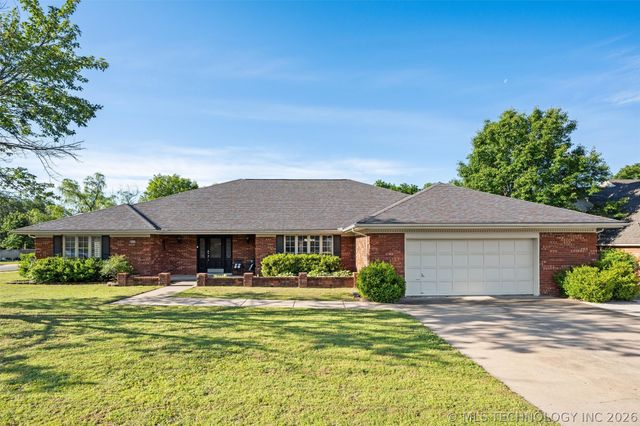 2649 Regency Road, Bartlesville, OK 74006