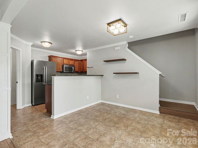 5529 Idlewild Road N, Charlotte, NC 28227