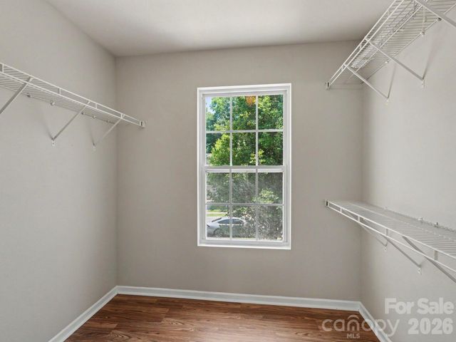 5529 Idlewild Road N, Charlotte, NC 28227