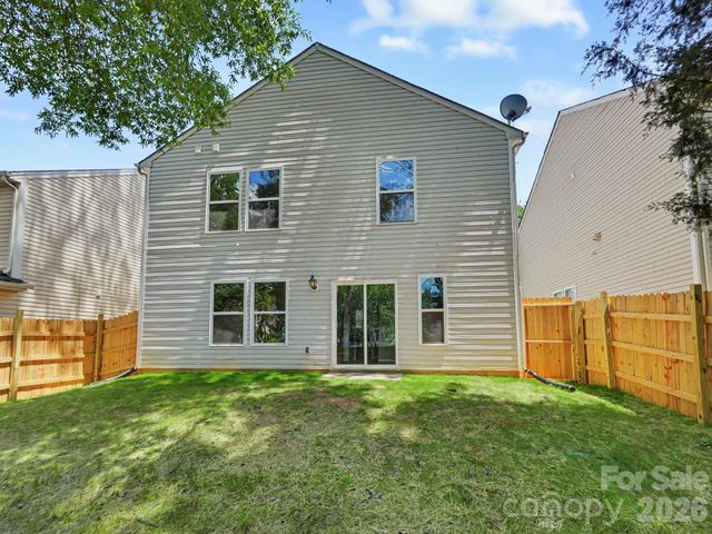 5529 Idlewild Road N, Charlotte, NC 28227