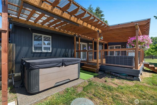 7038 183rd Avenue SW, Rochester, WA 98579