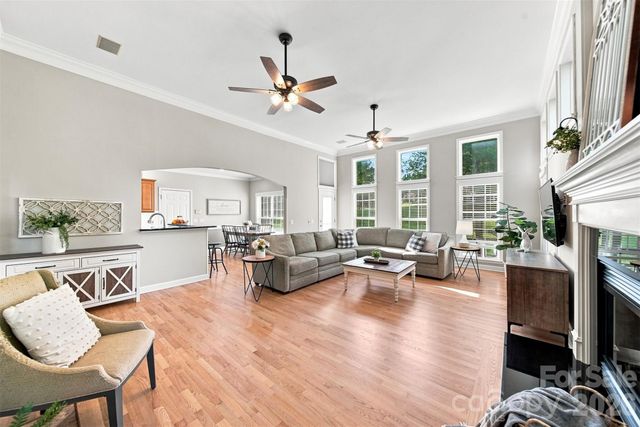 1221 Willow Creek Drive, Newton, NC 28658