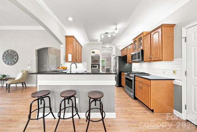 1221 Willow Creek Drive, Newton, NC 28658