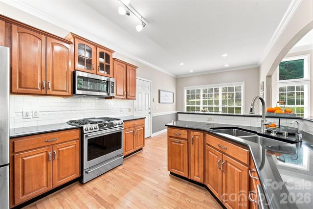 1221 Willow Creek Drive, Newton, NC 28658