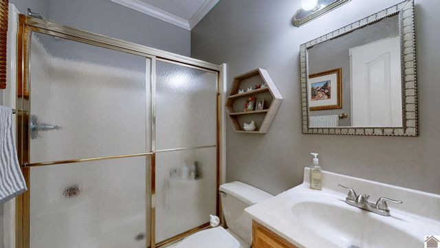 9180 State Route 80 W, Mayfield, KY 42066
