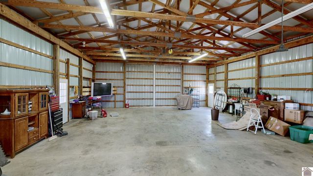 9180 State Route 80 W, Mayfield, KY 42066