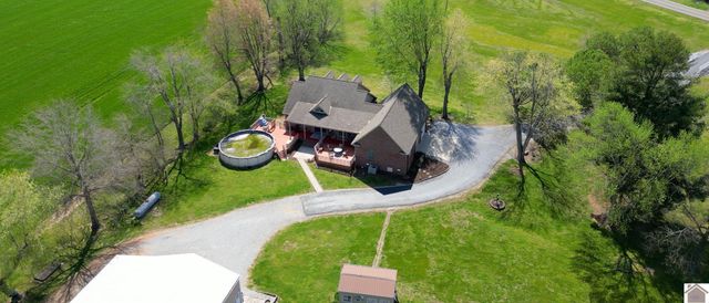 9180 State Route 80 W, Mayfield, KY 42066