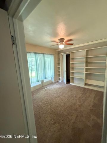 3821 MIRUELO Circle N, Jacksonville, FL 32217