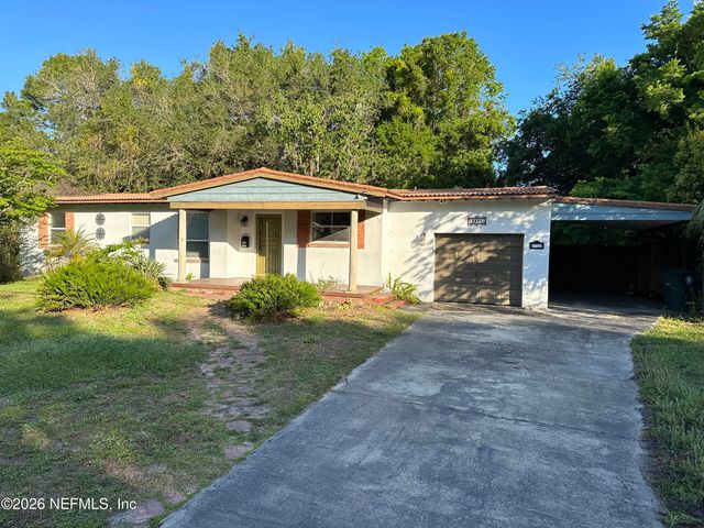 3821 MIRUELO Circle N, Jacksonville, FL 32217
