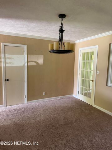 3821 MIRUELO Circle N, Jacksonville, FL 32217
