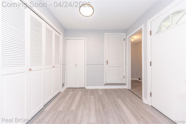 31732 Alvin Street, Garden City, MI 48135