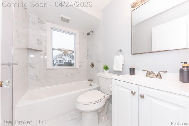 31732 Alvin Street, Garden City, MI 48135