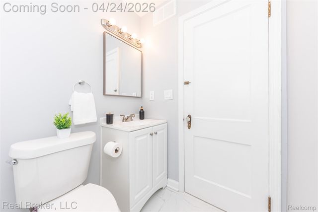 31732 Alvin Street, Garden City, MI 48135