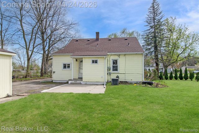31732 Alvin Street, Garden City, MI 48135