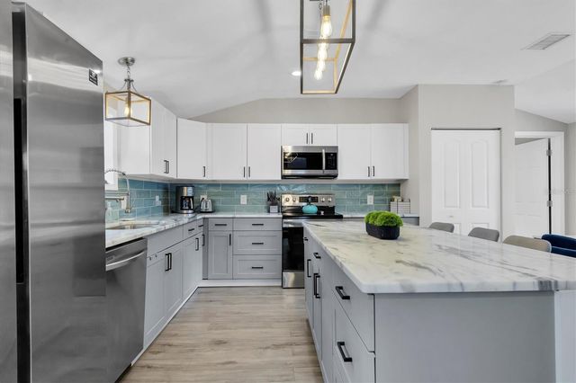 4110 IOLA DRIVE, Sarasota, FL 34231