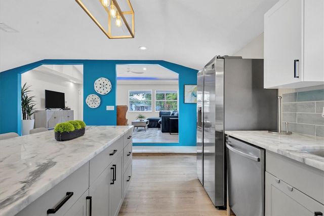 4110 IOLA DRIVE, Sarasota, FL 34231