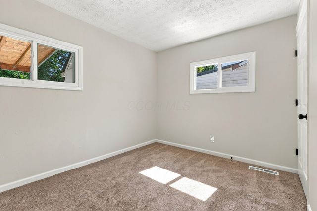 1324 Elderwood Avenue, Columbus, OH 43227