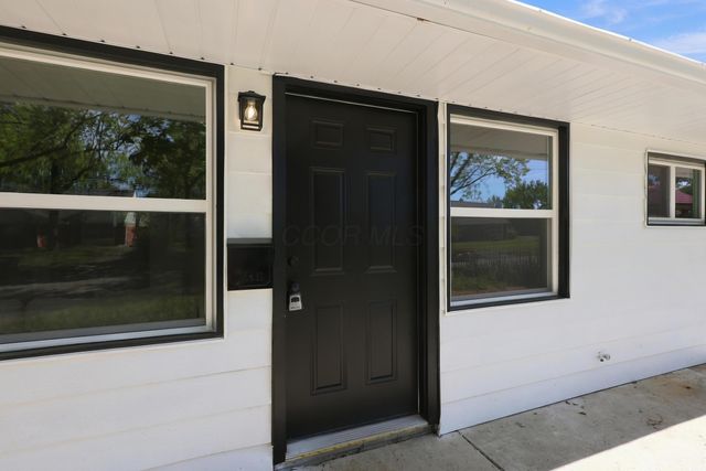 1324 Elderwood Avenue, Columbus, OH 43227