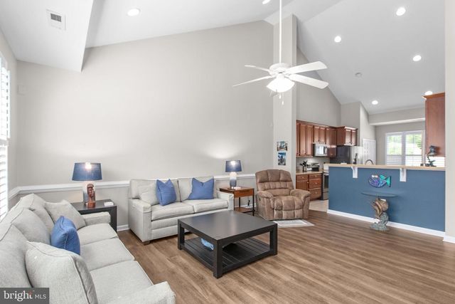 904 CADMUS DR, Fredericksburg, VA 22401
