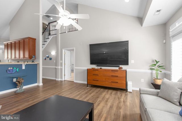 904 CADMUS DR, Fredericksburg, VA 22401