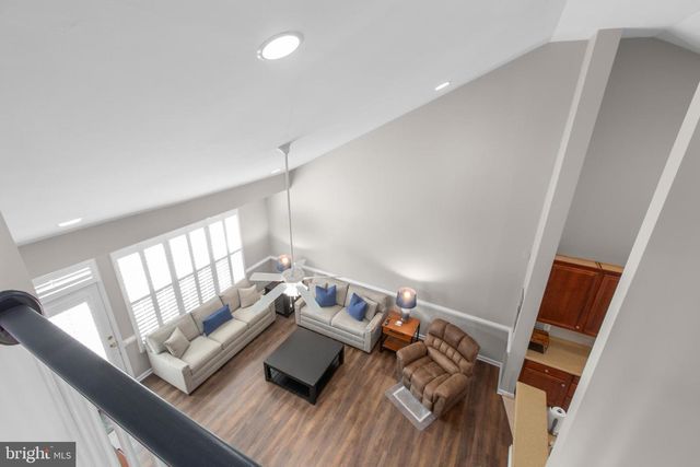 904 CADMUS DR, Fredericksburg, VA 22401