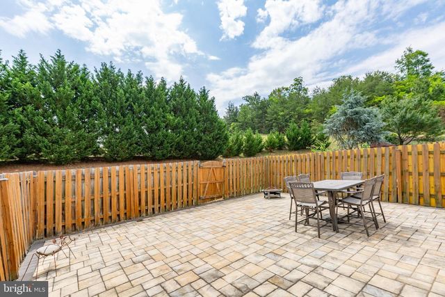 904 CADMUS DR, Fredericksburg, VA 22401