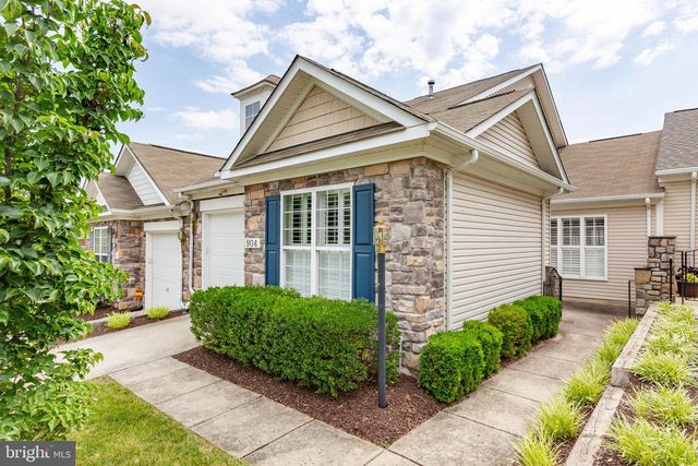 904 CADMUS DR, Fredericksburg, VA 22401