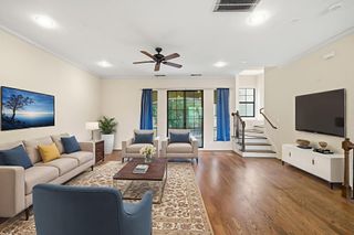 5310 Larkin Street B, Houston, TX 77007