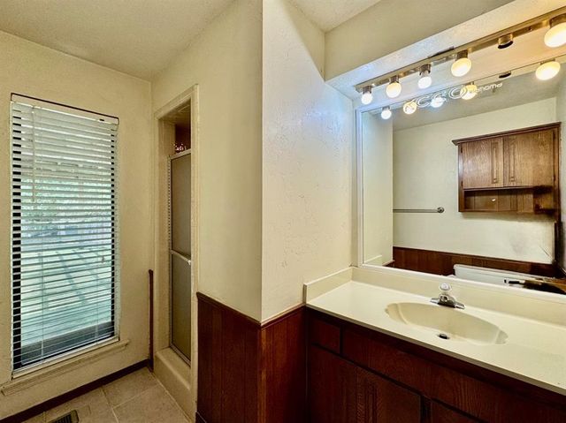 428 Sundance Lane, Edmond, OK 73034